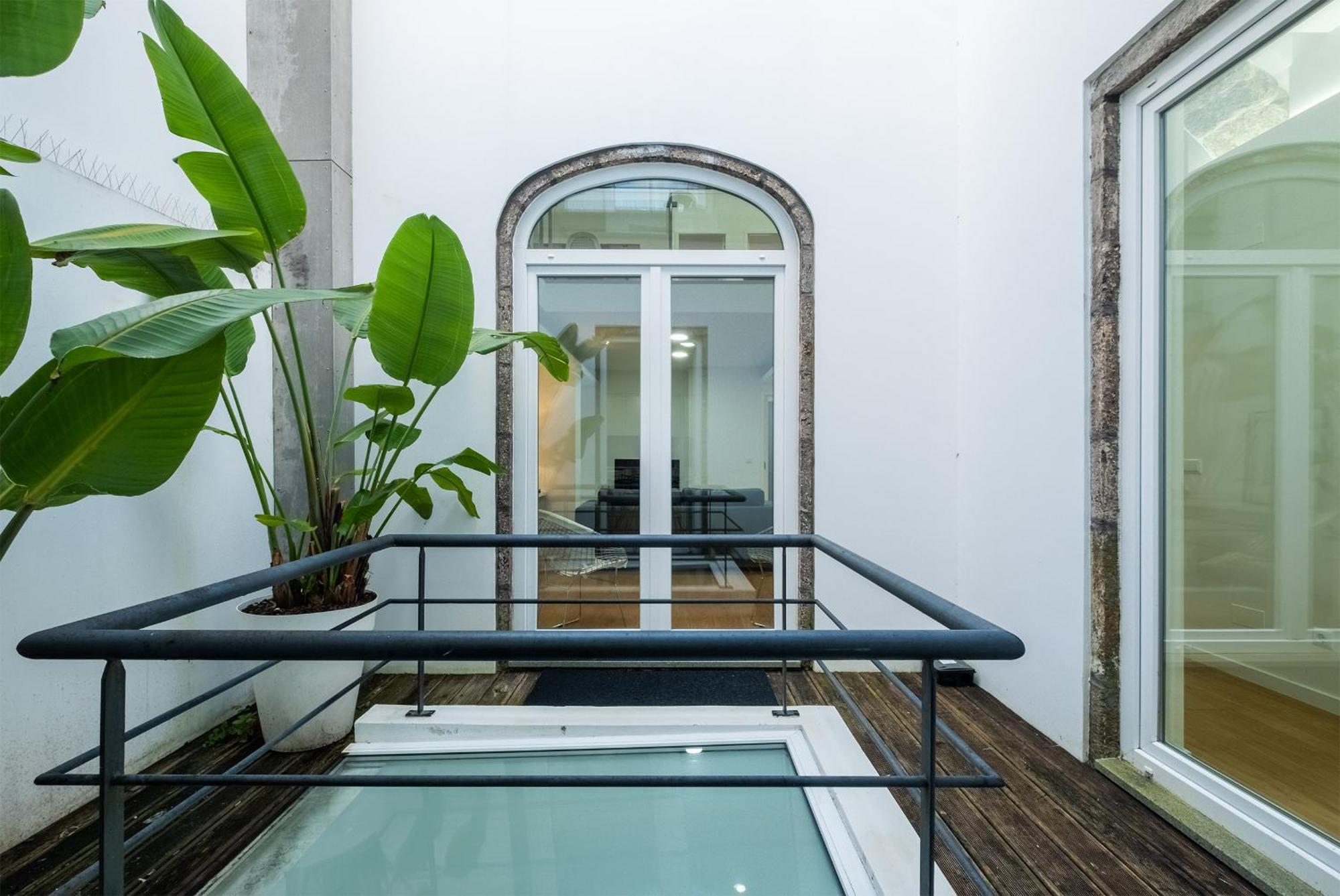 Ponta Delgada Flats - Host & Chill Apartment Exterior photo